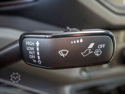 VW Crafter 35 lang Hochdach AHK ACC LED NAVI SHZ