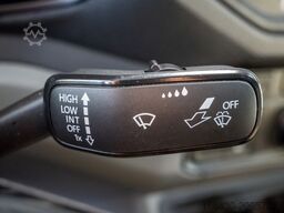 VW Crafter 35 lang Hochdach AHK ACC LED NAVI SHZ