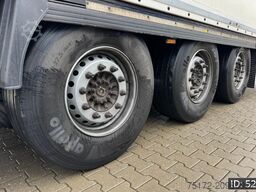 Krone SD / DHOLLANDIA