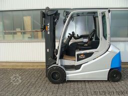 STILL RX 60 - 35 L  TRIPLEX FREIHUB