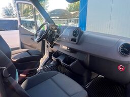 MERCEDES-BENZ Sprinter 314 AUTOMATIK NAVI DISTRONIC KAMERA LED