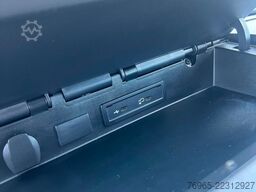 MERCEDES-BENZ Sprinter 314 AUTOMATIK NAVI DISTRONIC KAMERA LED
