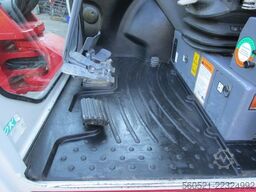 Takeuchi TB 370 - Powertilt + Schnellwechsler-Klima-4 Löffe