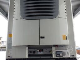 SCHMITZ CARGOBULL SKO 24/L V7 Doppelst./Trennwand vorber./617 Std.