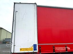 Kässbohrer Curtainsider Standard