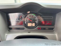 Renault MIDLUM 180 DXI / EEV / Tail Lift / TUV:9-2026 /...