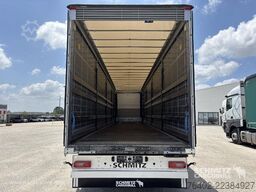 Schmitz Cargobull Semitrailer Curtainsider Mega