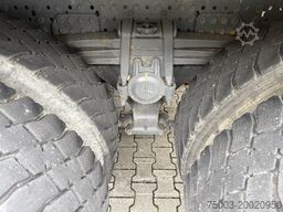 Mercedes-Benz Arocs 3246K 8X4 Meiller