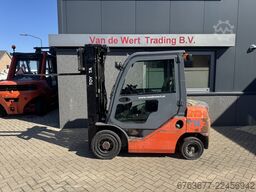 TOYOTA 02-8FDF25 Triplo 500 Freelift / Sideshift / Vorkversteller Diesel 2014