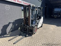 LINDE H30D-01 Triplo 465 Freelift / Sideshift / 4e Functie VW Diesel 2006