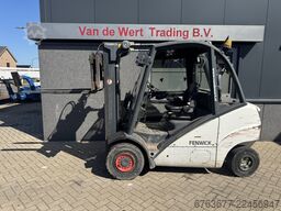 LINDE H30D-01 Triplo 465 Freelift / Sideshift / 4e Functie VW Diesel 2006