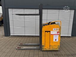 Jungheinrich ESD 220