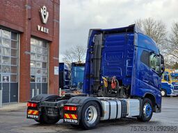 Volvo FH 13.500 Globetrotter 4x2 - I Parkcool - Full ...