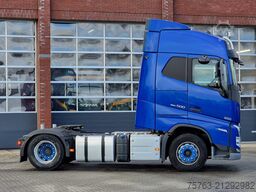 Volvo FH 13.500 Globetrotter 4x2 - I Parkcool - Full ...
