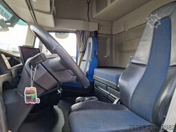 Volvo FH 13.500 Globetrotter 4x2 - I Parkcool - Full ...