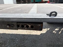 x Verzinkte Baustoff Plattform 7,82m