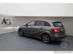 Mercedes-Benz B 220 d Urban+LED+AHK+Cam.+Navi+AUT+Keyl+PTS+SHZ