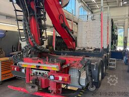 MERCEDES-BENZ Arocs 2851 6x4 Holz-LKW mit Kran Bj 2015