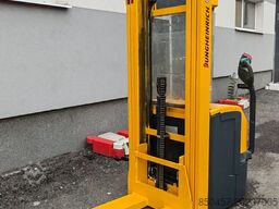 Jungheinrich EJC216 / new paint