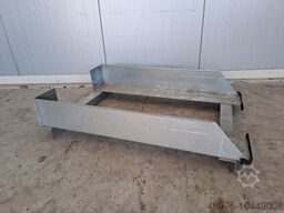 Tiefenstegrahmen f. 1.200 mm Regal / lichte Stützweite: ca. 1.100 mm