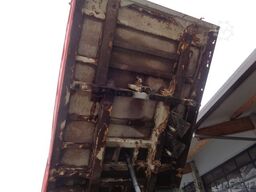 MERCEDES-BENZ Actros 3240 8x4 Blatt Meiller 3-S-Kipper