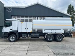 Mercedes-Benz Arocs 3340 6x4 Water Tank Truck