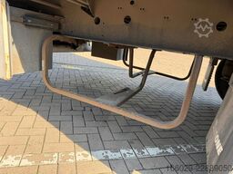 KRONE Profi Liner Schiebeplane mit Liftachse