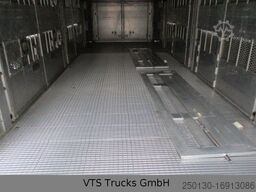 MENKE-JANZEN 4.Stock Viehanhänger m. Aggregat Hubdach Tränke