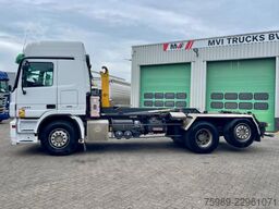 Mercedes-Benz Actros 2541 493099 km original,  3 pedals,