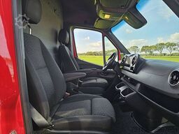 MERCEDES-BENZ SPRINTER 319 L2H2 RWD 3.5t-Trekhaak 2x Schuifde...