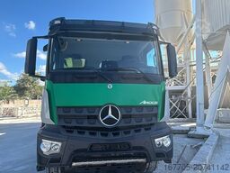 Mercedes-Benz Arocs 3246