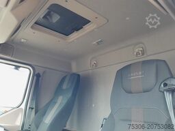 DAF FA XB 230 12t Junge Curtainsider