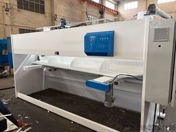 Nanjing Asia Machine Mfg. Co., Ltd QC11K-8/3200 Guillotine shearing machine