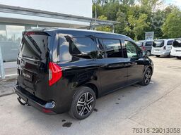 Mercedes-Benz T 180 Progressive 7 Sitze Kamera AHK Ambiente