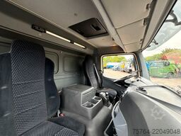 MERCEDES-BENZ 1833 Axor / HIAB 122-3 / 7m Pritsche / 1. Hand