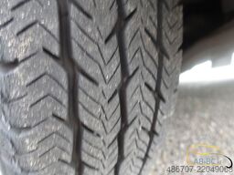 MERCEDES-BENZ 516 City 65 17 Sitze