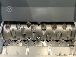 UMP TECHNIKA VVS-800 Shredder