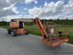JLG 800AJ