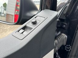Volkswagen Transporter DSG 8 persoons!