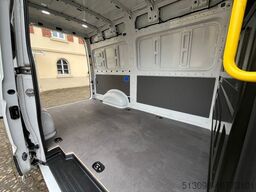 VOLKSWAGEN CRAFTER KASTEN 2,0 TDI L3 H3 KLIMA SHZ PDC