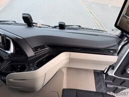 IVECO S Way 500 Retarder Doppel Tank Standklima E6