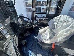 Hyundai 80D-9V