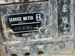 Fiat-Hitachi FH 300 T