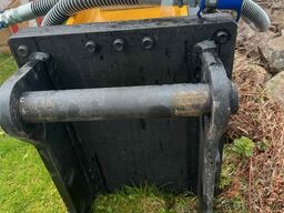 Danda D&A150DX spike hammer (1231 kg) w/ s60 attac