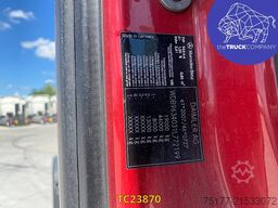 Mercedes-Benz Actros 1842