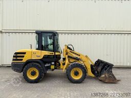 YANMAR V70S Schwenklader / 2017 BJ / Schaufel + Gabel