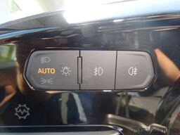 FORD Transit Connect Limited L1 Kasten Autm 2xS-Tür