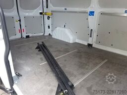 FORD Transit Custom Kasten 300 L2H1 Trend 130PS AHK