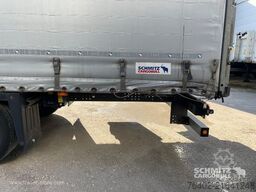 Schmitz Cargobull Semitrailer Curtainsider Mega