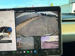 TESLA Model Y Long Range Dual AWD Pano 360° LED